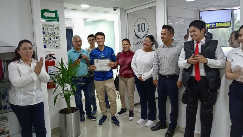 Aplicación de exámenes de certificación en English World
